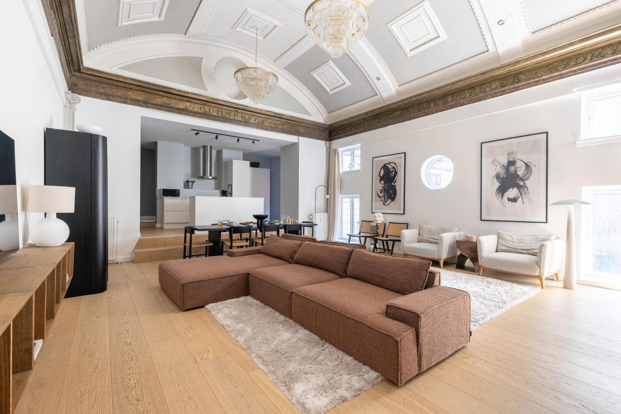 Unique 3 Bedroom Apartment In Vibrant Frederiksberg Kopenhag Dış mekan fotoğraf