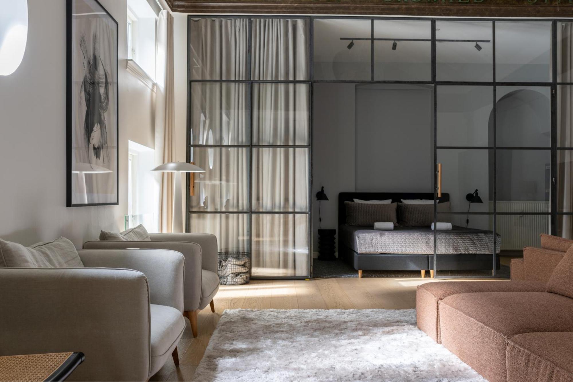 Unique 3 Bedroom Apartment In Vibrant Frederiksberg Kopenhag Dış mekan fotoğraf